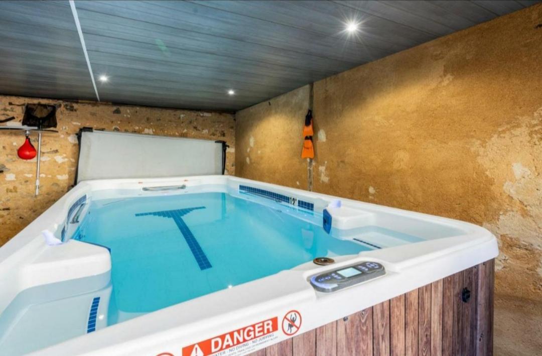 Maison De Maitre Proche Circuit 24 Hrs Du Mans Ecommoy 외부 사진